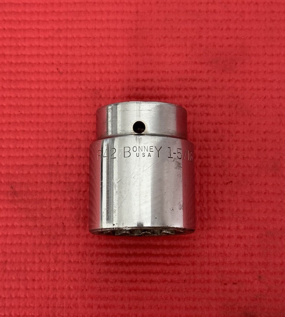 Vintage Bonney Tools #R42 , 3/4” Drive 1 5/16” Shallow Socket Made In USA