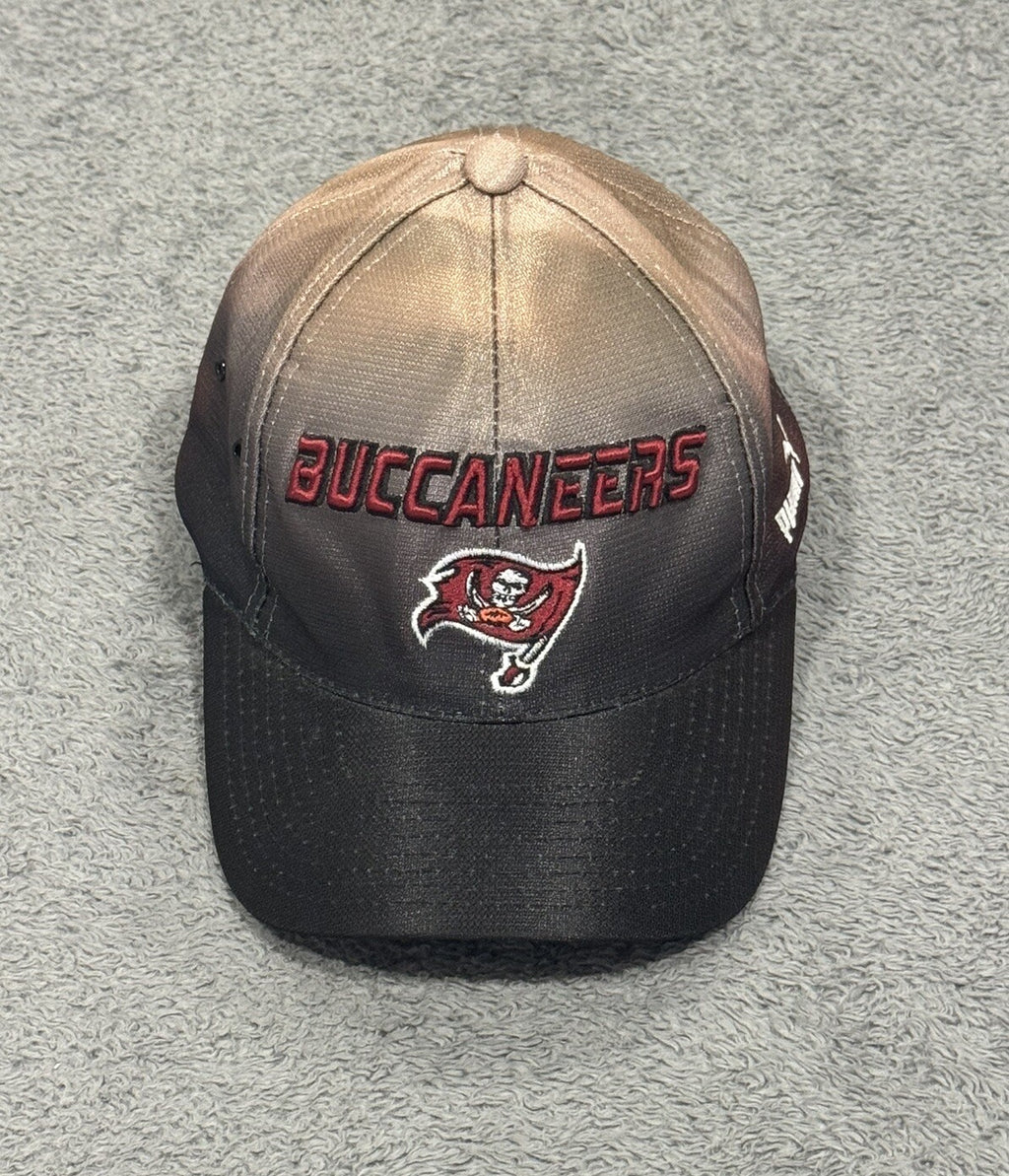 Vintage Puma NFL Tampa Bay Buccaneers Hat Pro Line Adjustable Cap Ombre