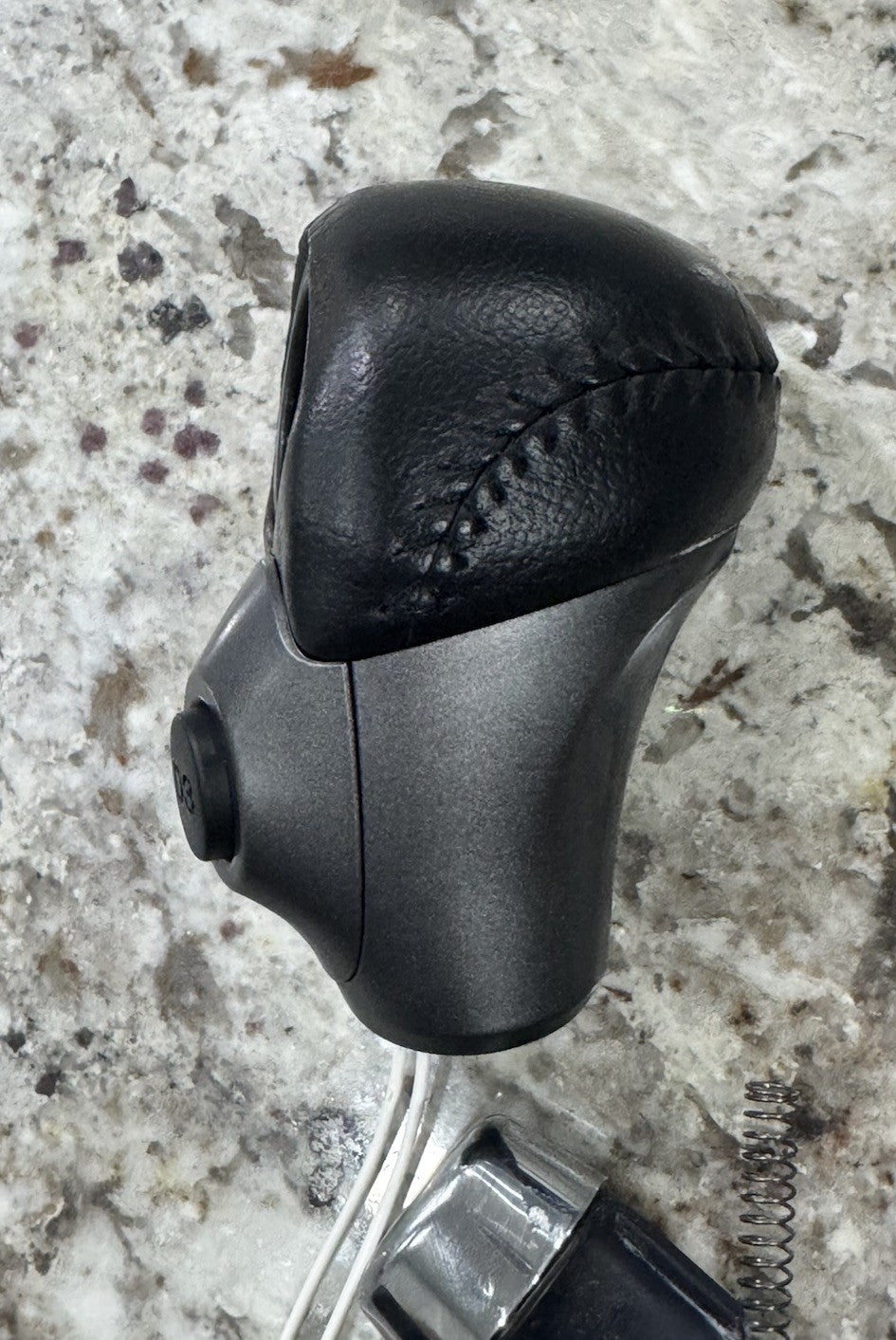 2005 - 2010 Honda Odyssey OEM Leather Shift Shifter Knob,handle,Spring Genuine