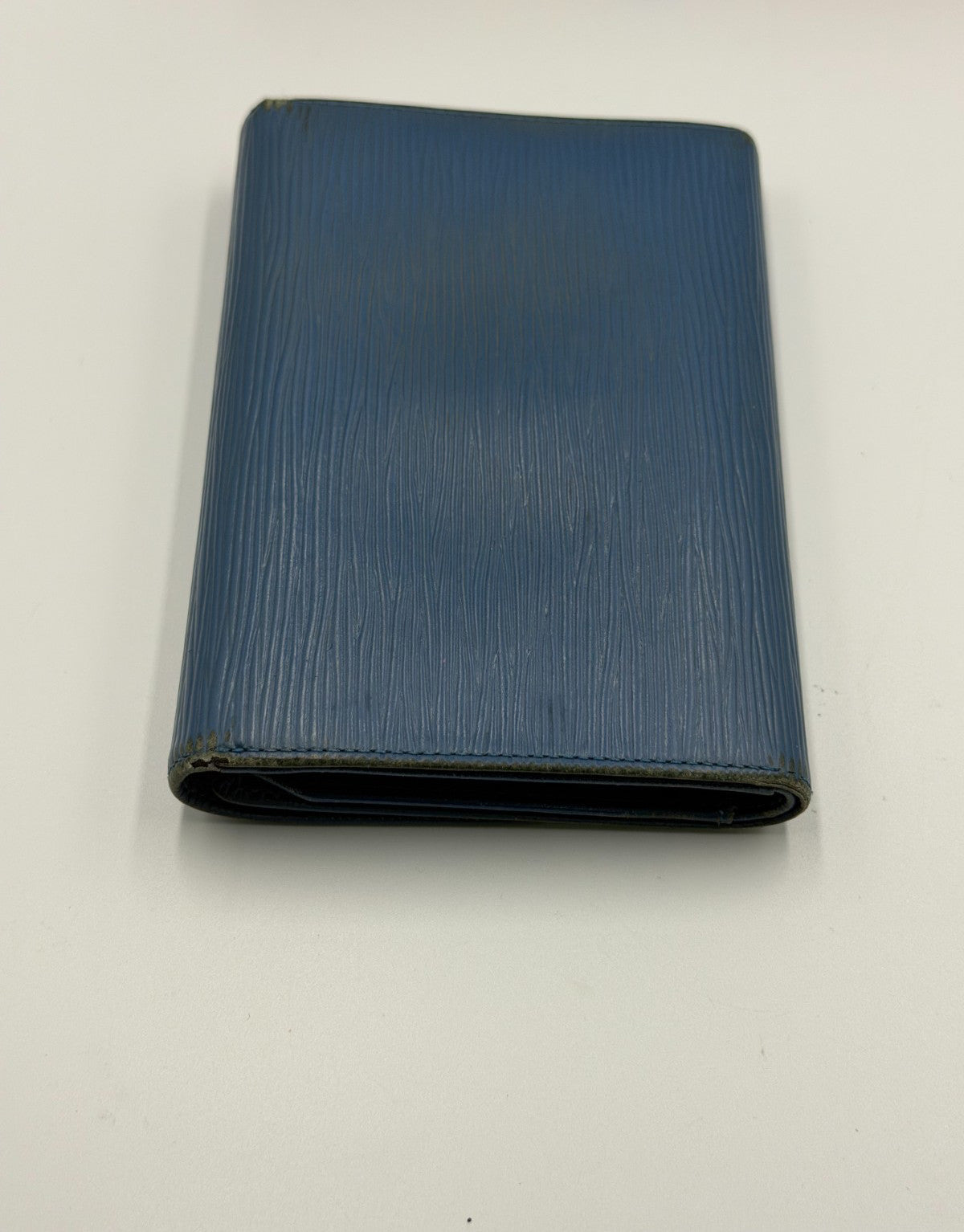 Louis Vuitton Blue Epi Leather Large Trifold Wallet Women's Inner Pockets