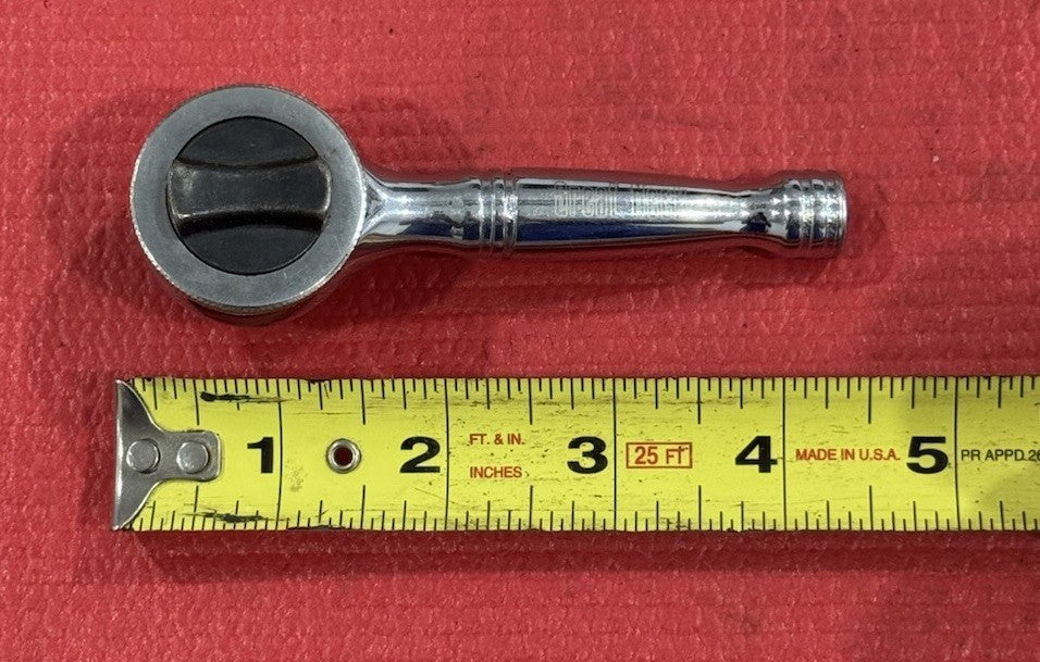 Great Neck 28006 3/8" Drive Stubby Thumbwheel Ratchet Great Condition