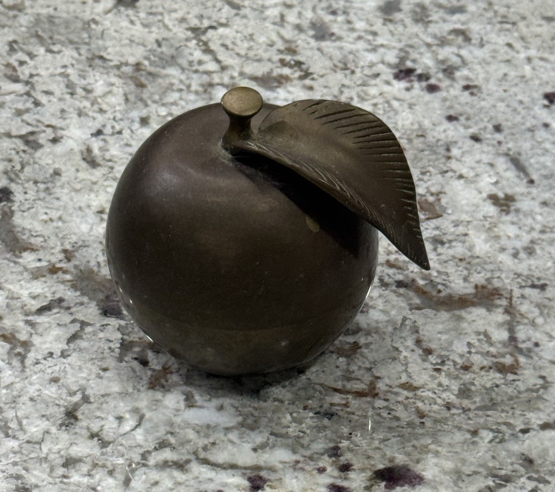 Vintage Large Solid Brass Apple Paperweight Desktop Rare