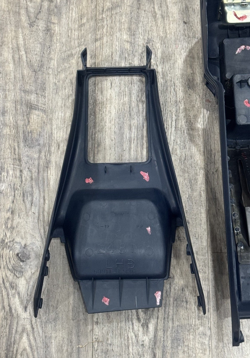 1991 TOYOTA COROLLA WAGON OEM CENTER CONSOLE & GEAR SHIFT BEZEL BLUE VERY RARE