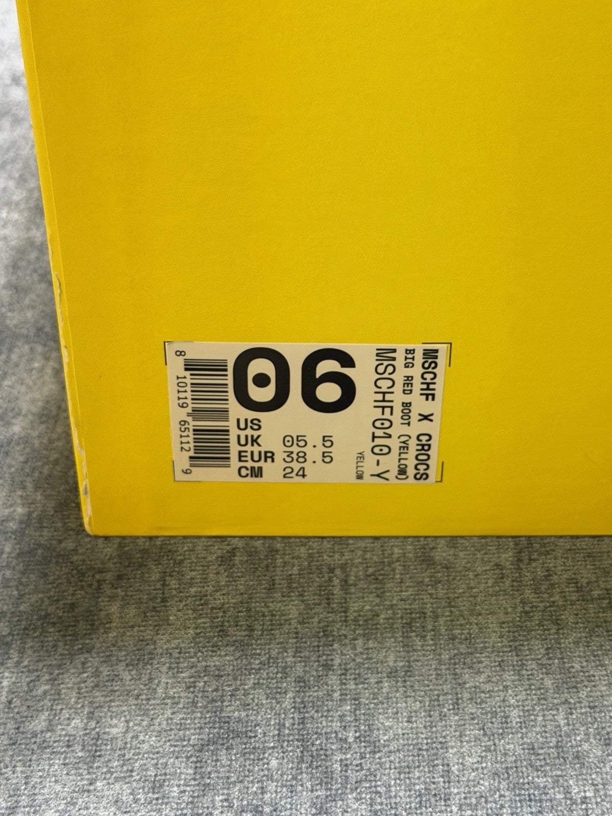 MSCHF X CROCS BIG YELLOW BOOTS CROCS SIZE 6 NEW WITH BOX
