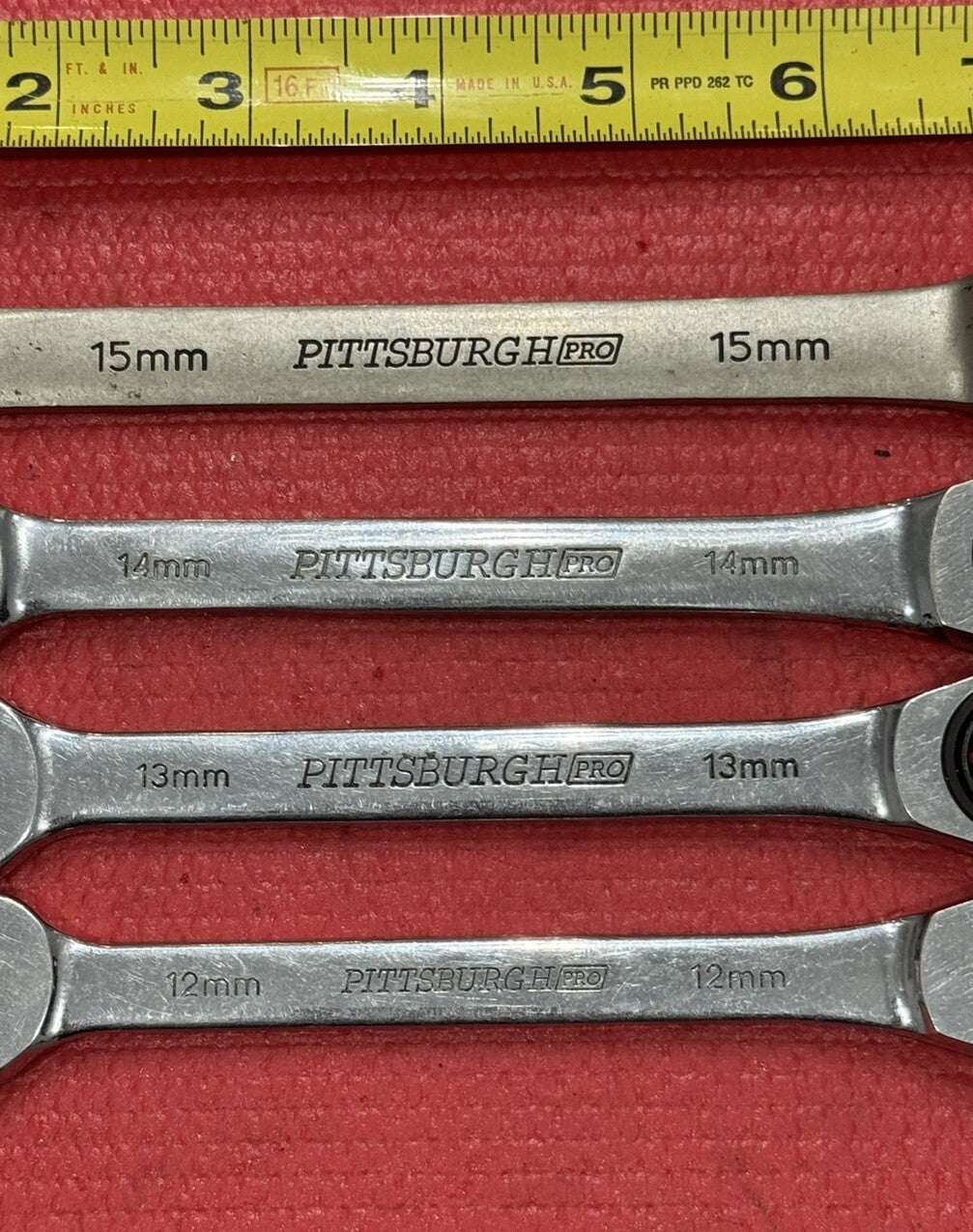 Pittsburgh Pro Tools 4 PC Metric 12MM-15MM Ratcheting Combination Wrench Set