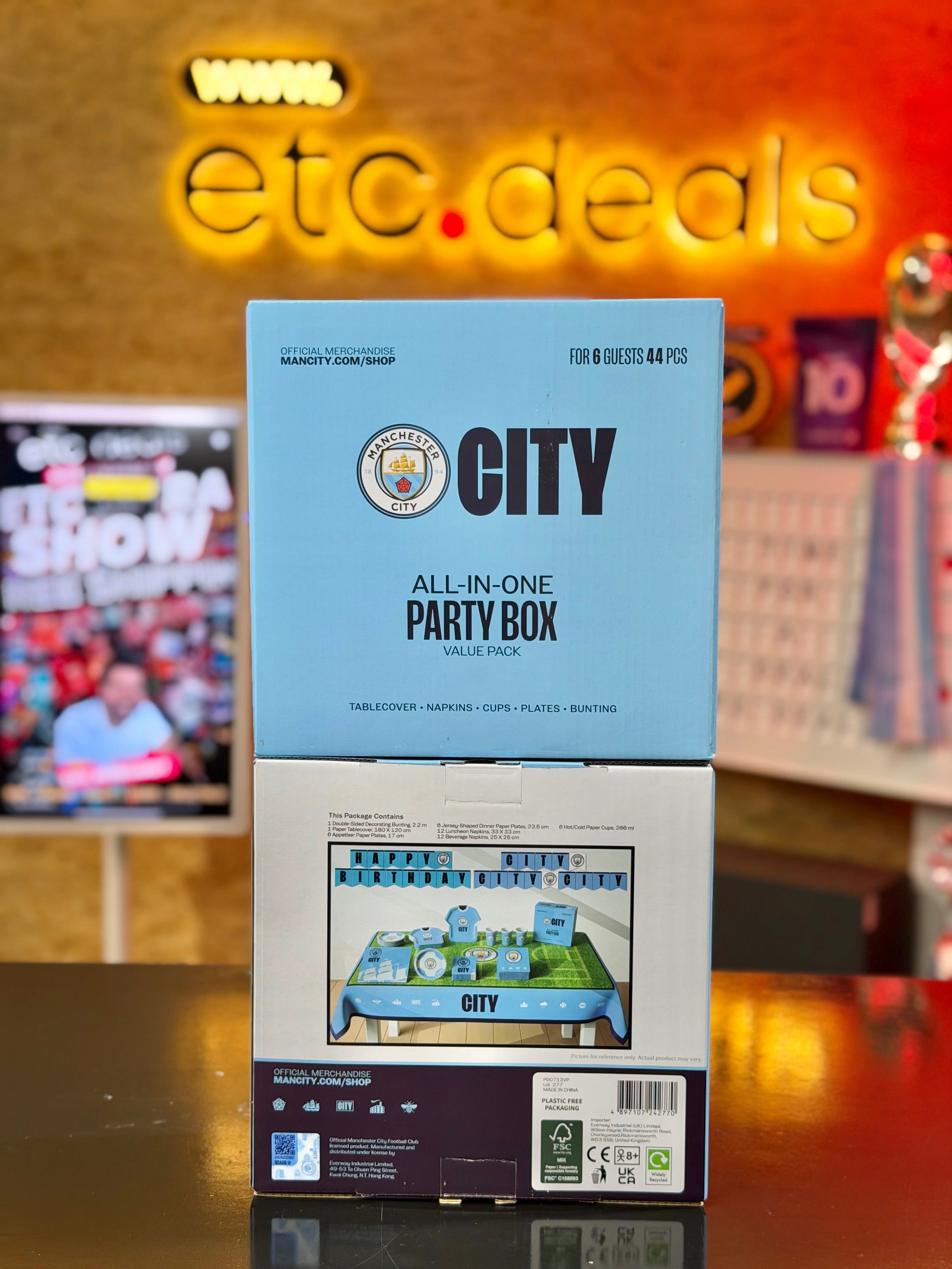 Manchester City FC Official Licensed All-in-One Party Box – 44 Pieces for 6 Guests