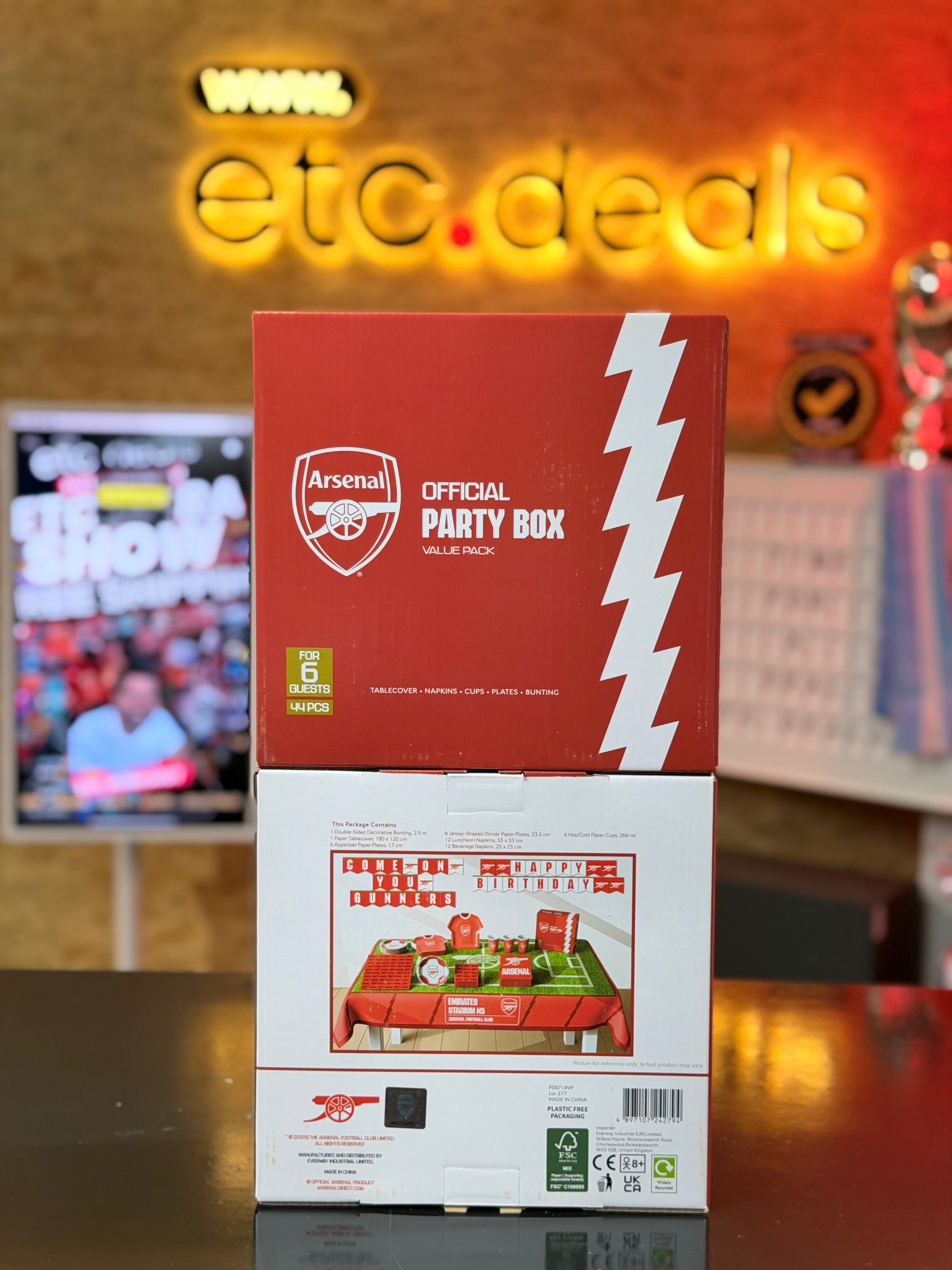 Arsenal FC Official Licensed All-in-One Party Box – 44 Pieces for 6 Guests