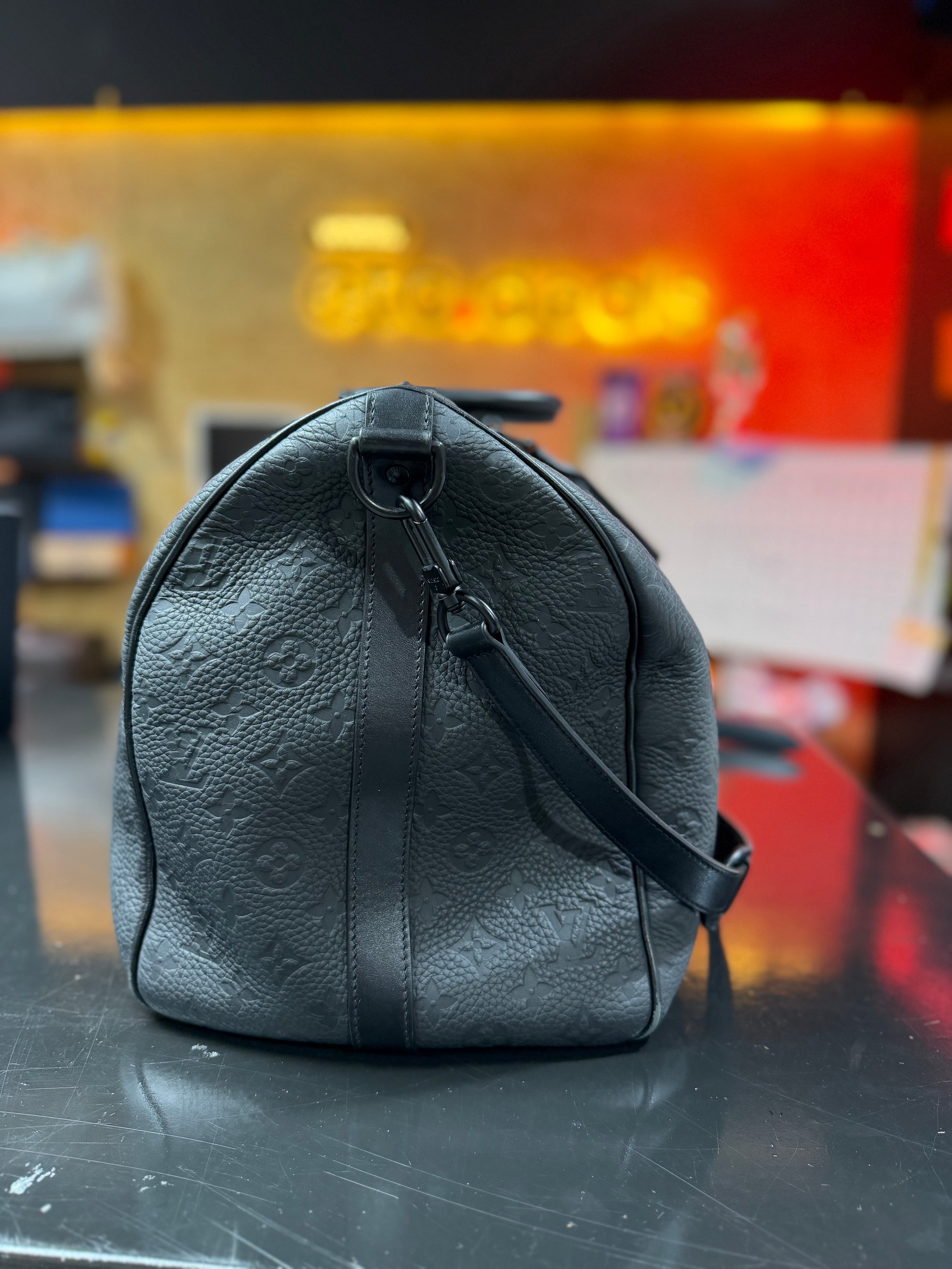 Keepall Bandoulière 50 | M59025 | Monogram Taurillon Leather - Excellent