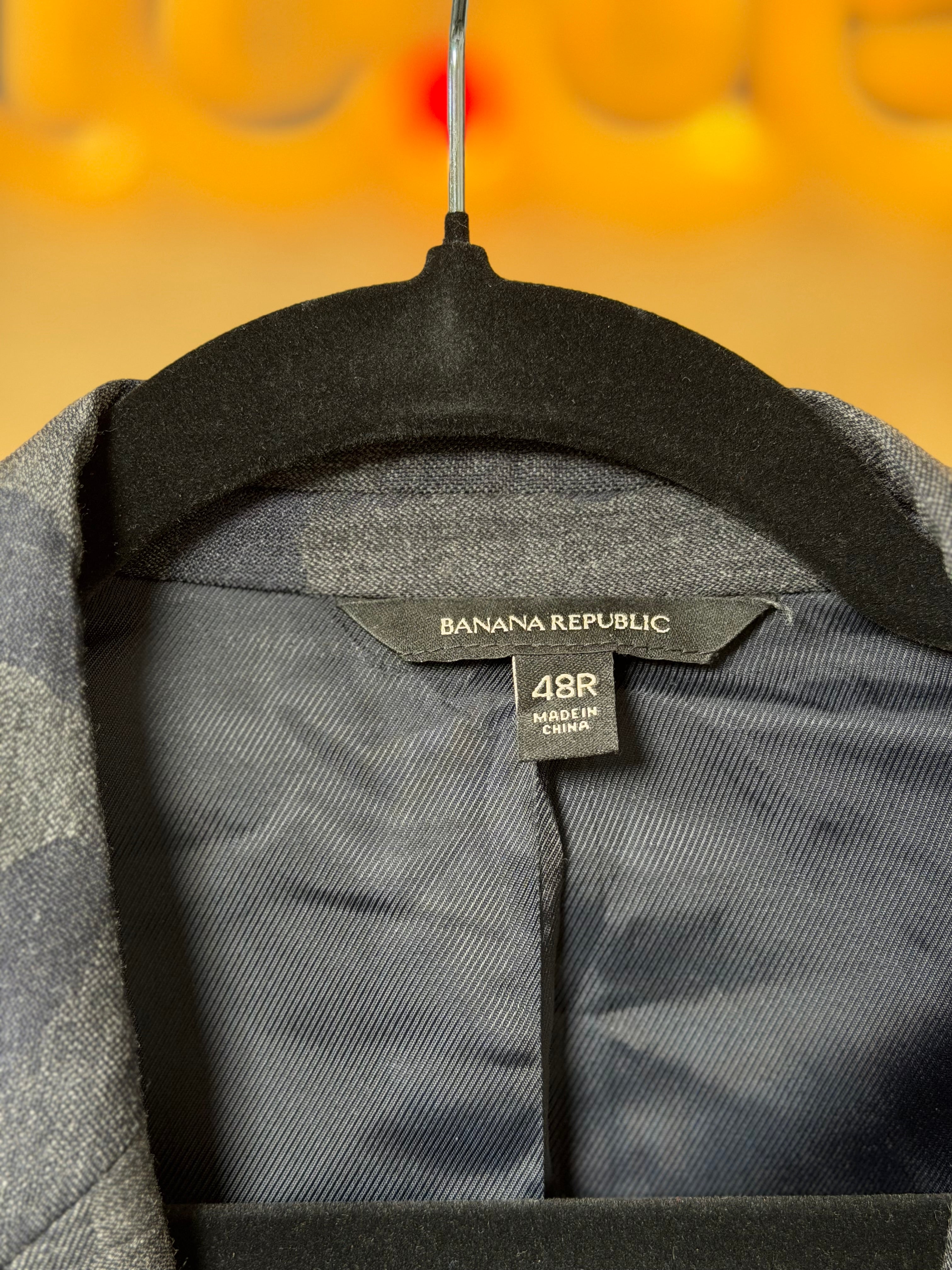 Banana Republic Men’s 48R Tonal Camo Blazer – Italian Fabric – Navy Blue
