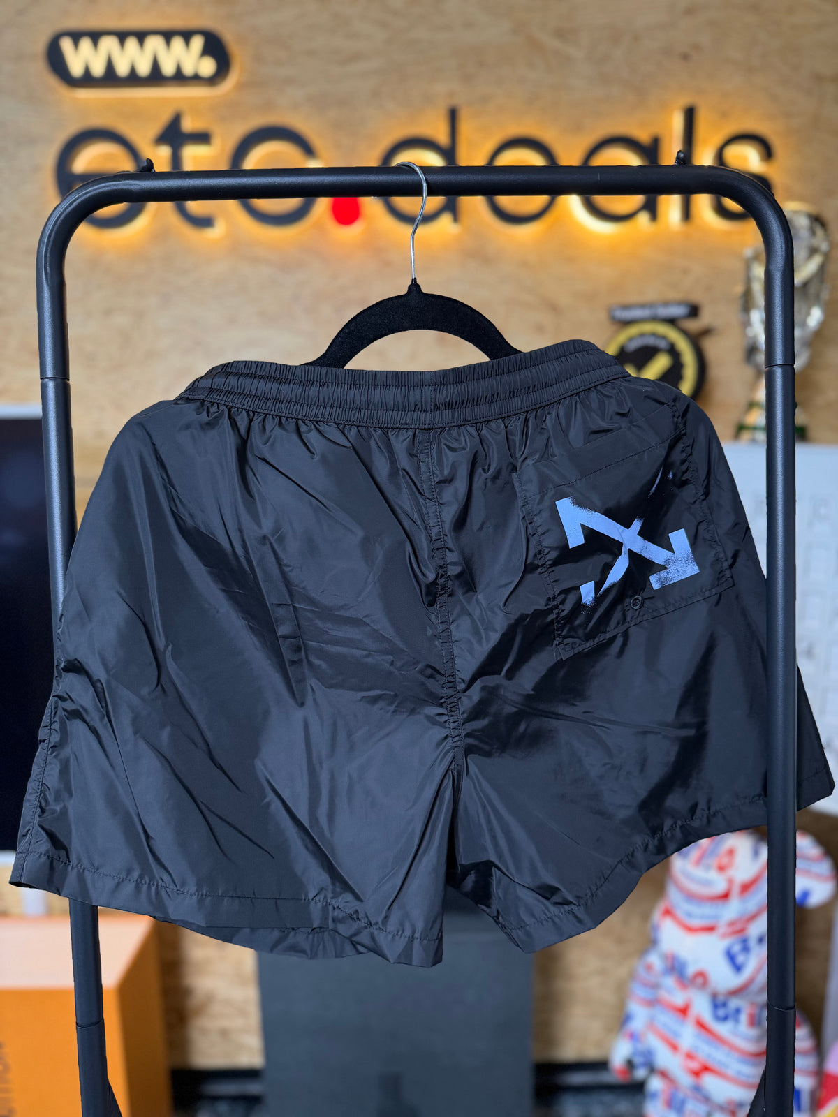 Off-White Men’s Logo Print Swim Shorts – Black/Blue – Size XL – New With Tags