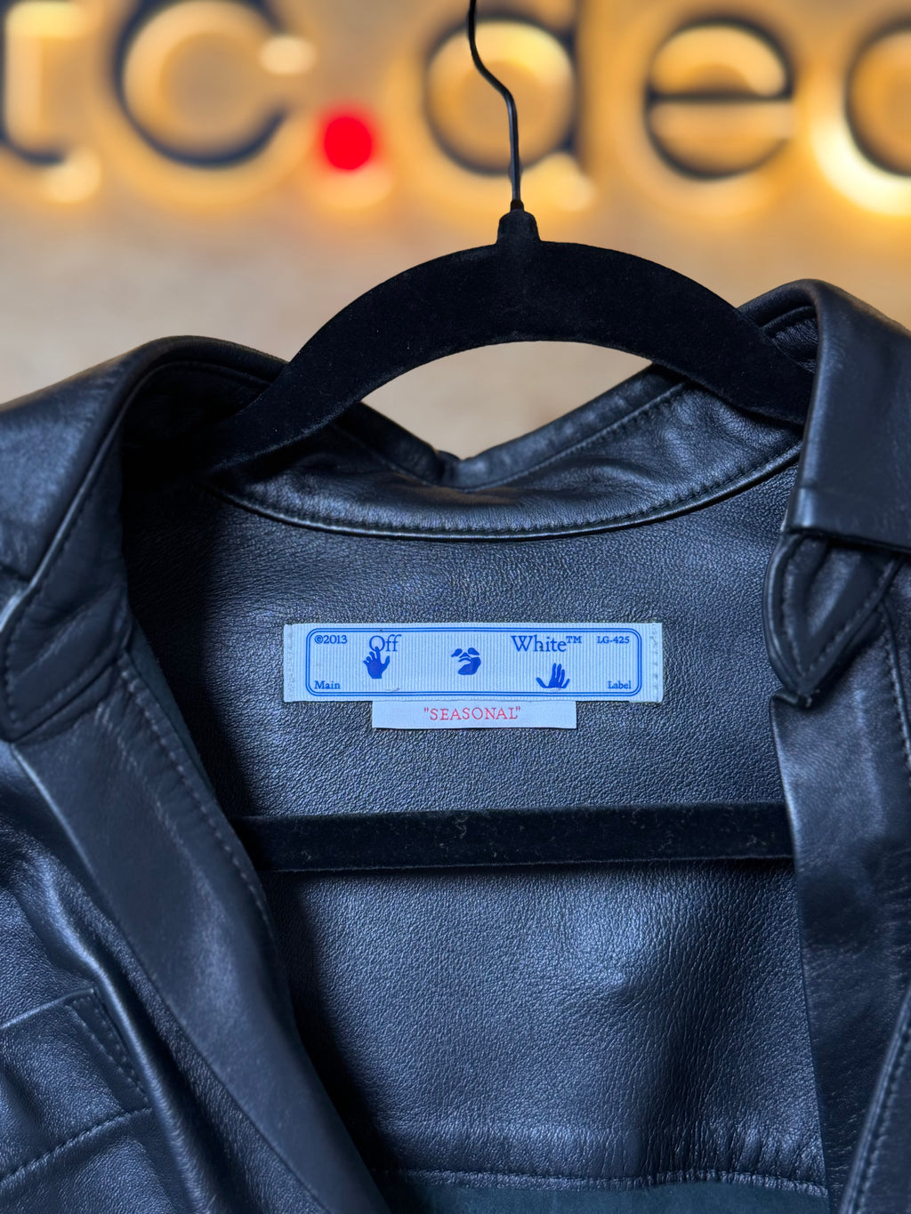 Off-White Leather Twist Crop Shirt Jacket Black Women’s IT 42 NWT