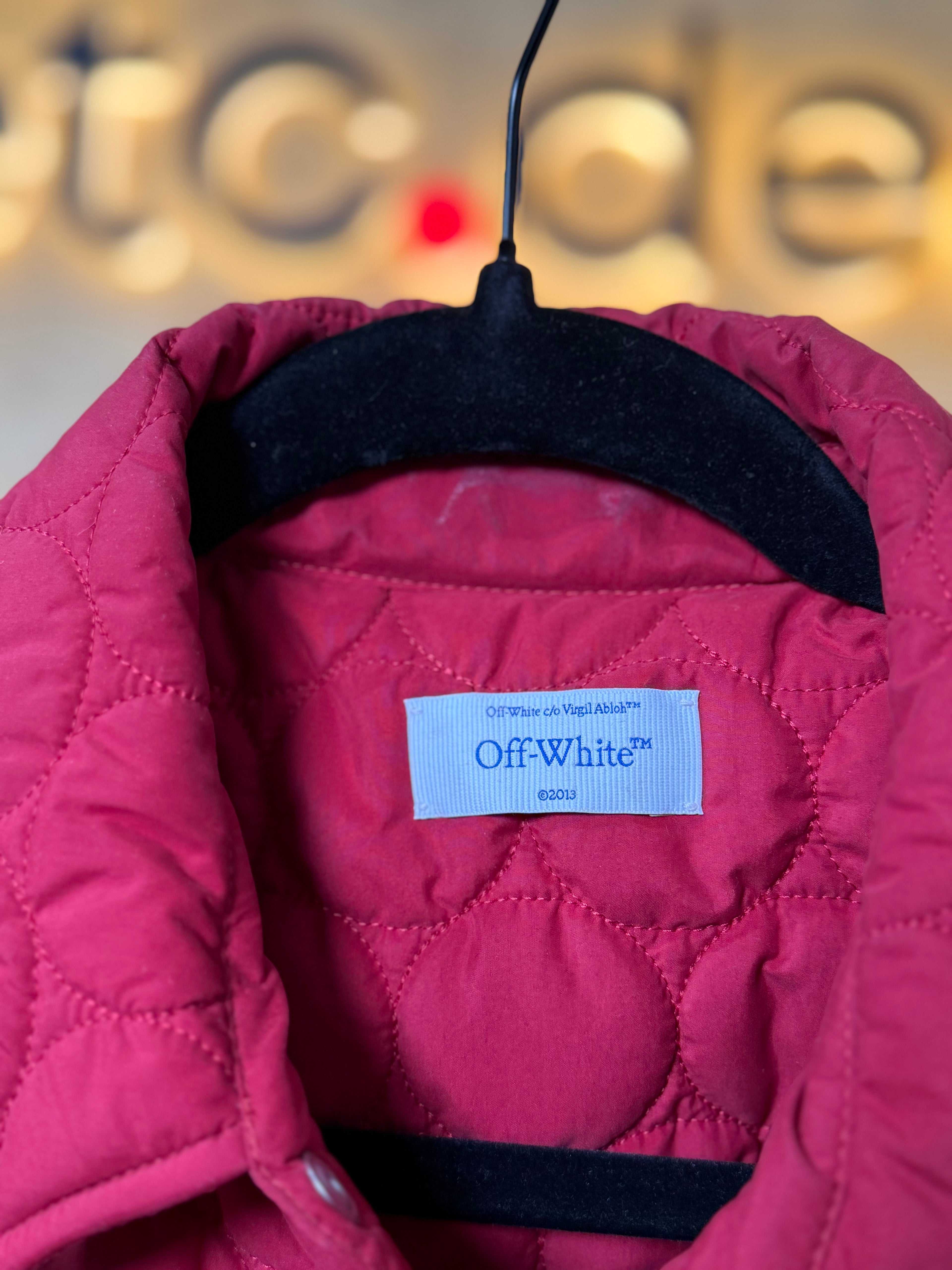 Off-White Patch Arrow Quilted Overshirt Rio Red Men’s Size M y XL NWT