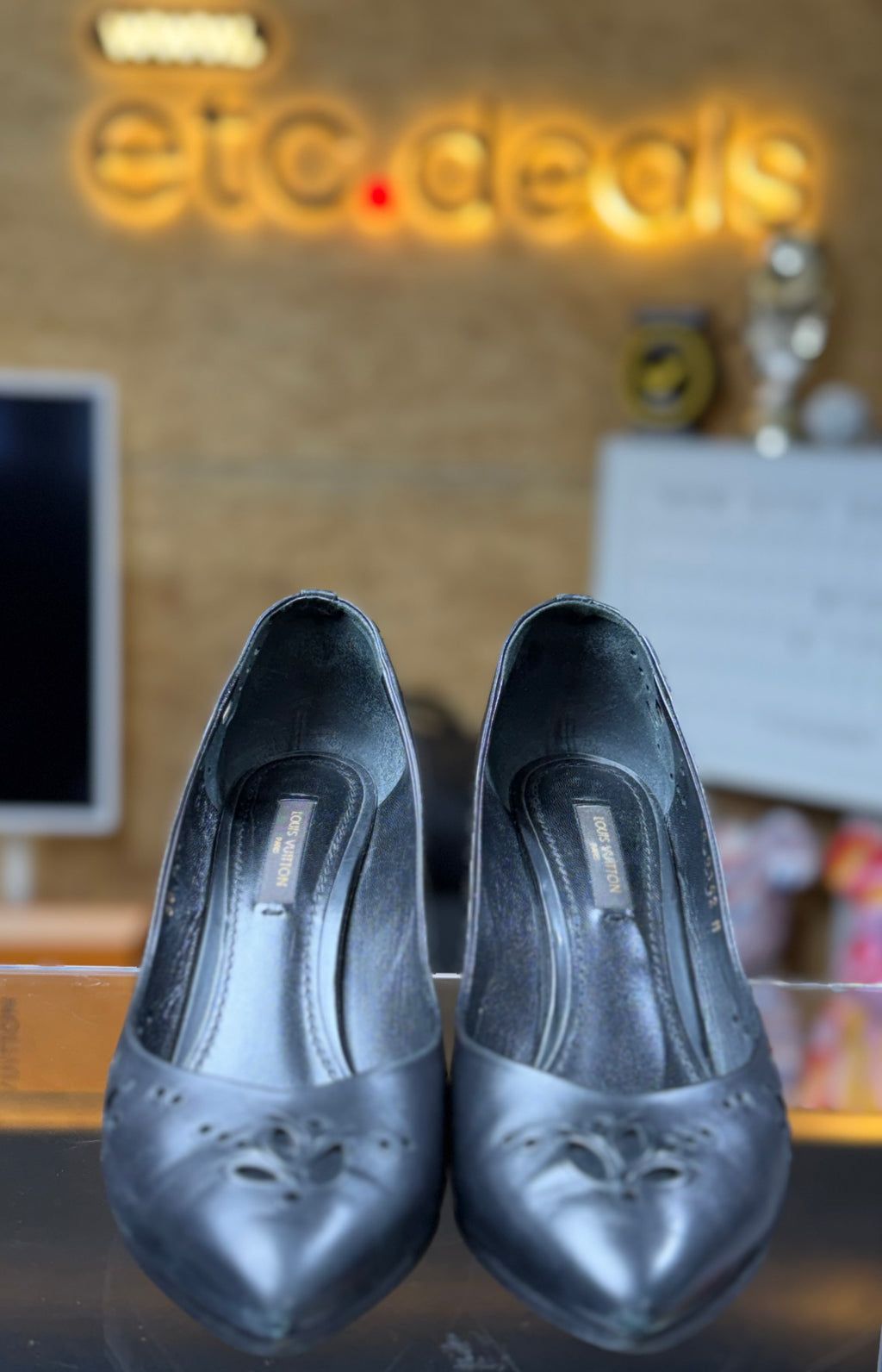 Louis Vuitton Frivolous Black Glazed Leather Perforated Pointed Toe Pumps Heels