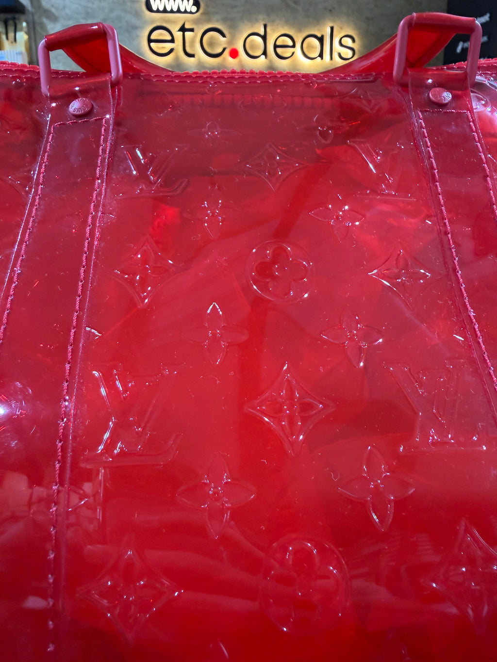 Louis Vuitton Keepall Bandoulière 50 Grenadine Red Monogram PVC – Virgil Abloh