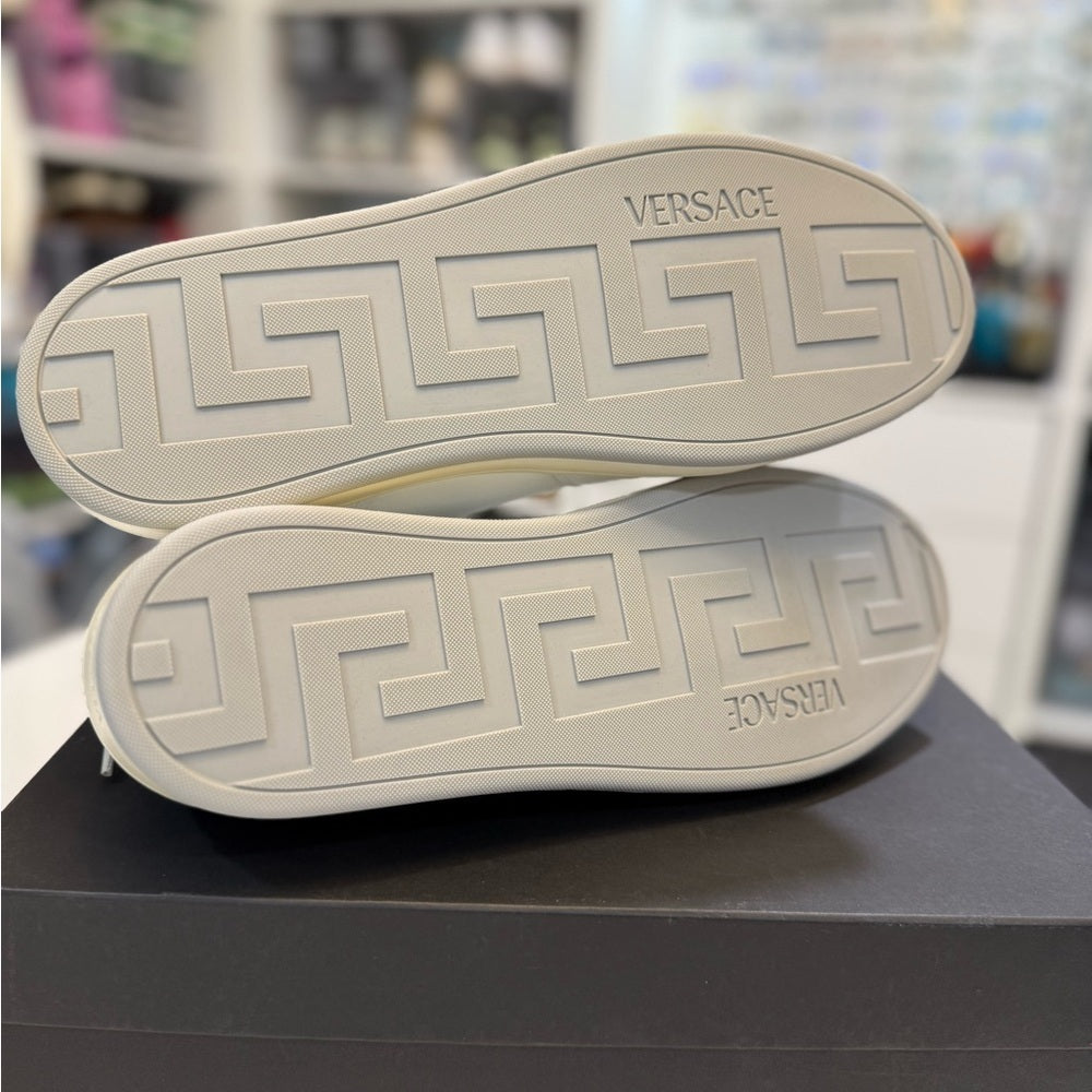 Versace White Leather Sneakers - New 44.5 - vitello tessuito