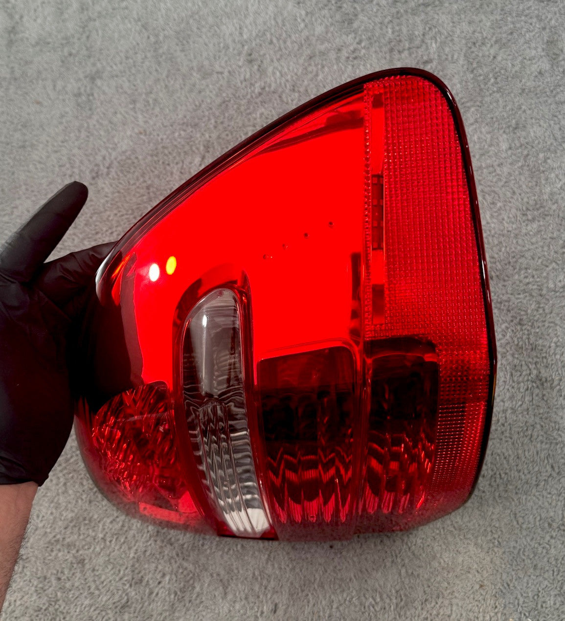 2008-10 Porsche Cayenne Rear Right Passenger Side Taillight Tail Light Lamp OEM