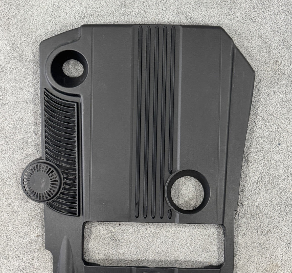 12-15 Mercedes C250 W204 E250 Engine Cover Shield Guard 2710101267 OEM GENUINE