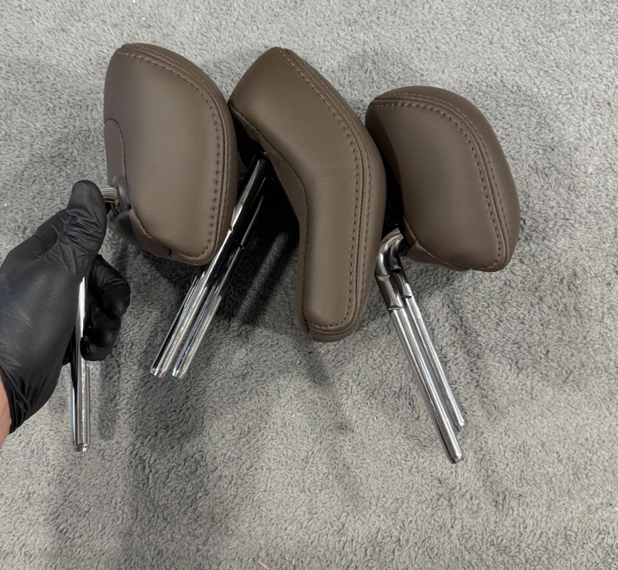 2013-16 LINCOLN MKZ REAR SEAT HEADREST 3 PC SET BROWN LEATHER OEM GENUINE NICE!!