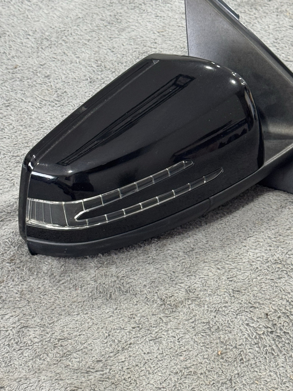 2012-2015 MERCEDES C250 C350 C204 COUPE RIGHT PASSENGER SIDE MIRROR BLACK OEM