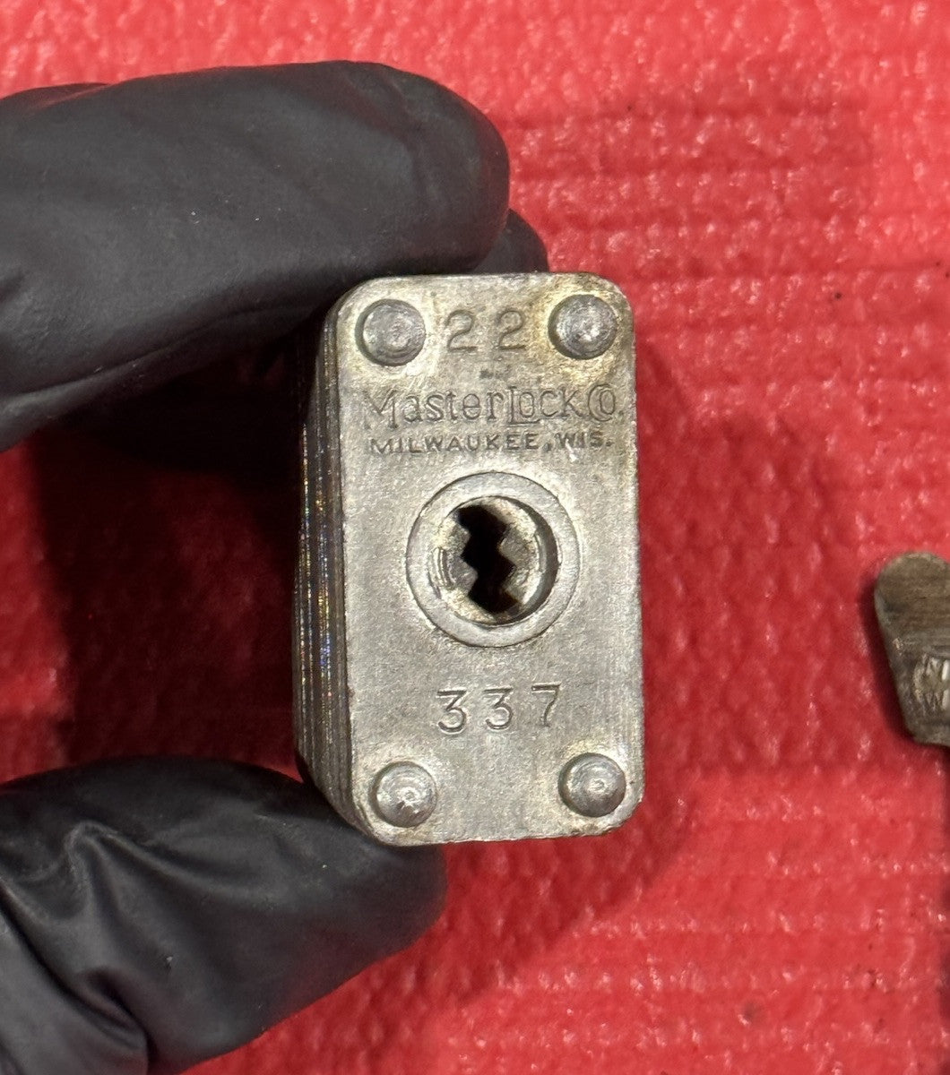 Vintge Master Lock with Original Key 22 337 Milwaukee,USA  Rare