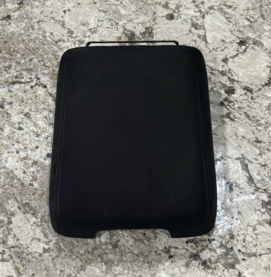 2013-2019 Nissan Pathfinder Black Center Console Armrest Assembly Cloth OEM