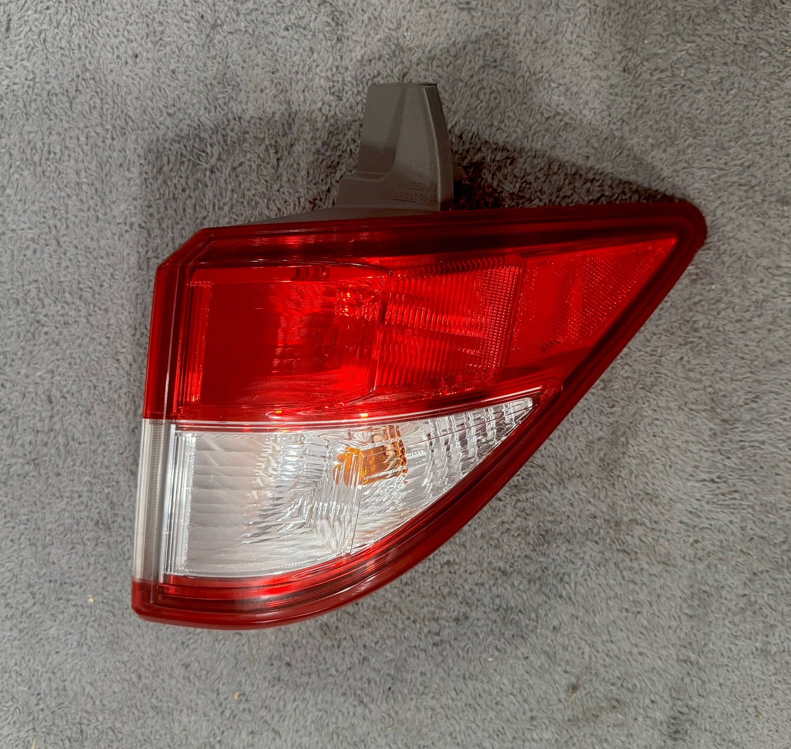 2011-2017 Nissan Quest Tail Light Passenger Right Side Outer OEM