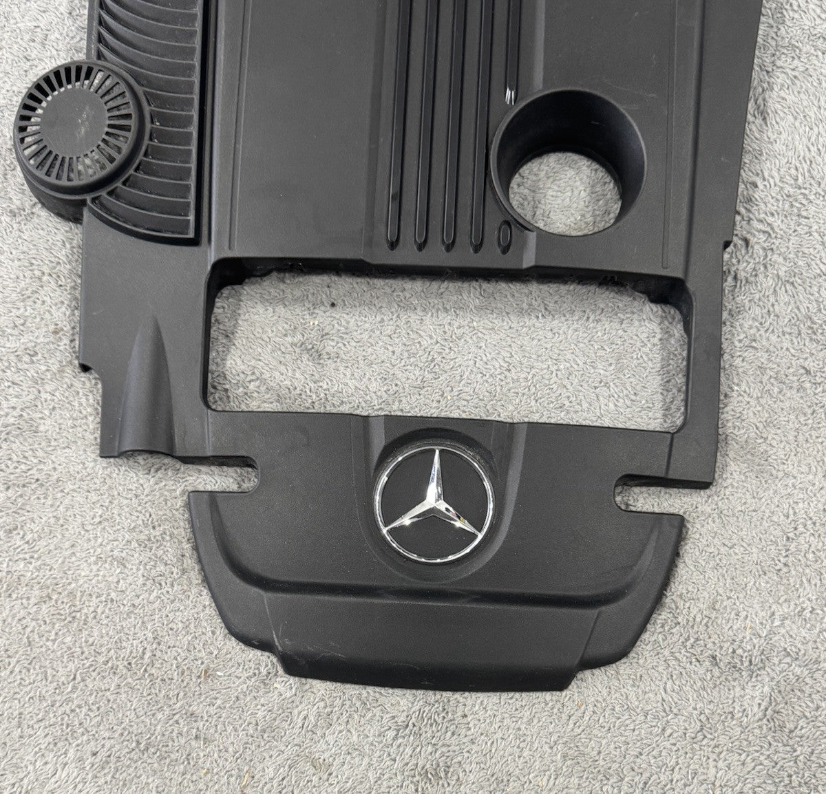 12-15 Mercedes C250 W204 E250 Engine Cover Shield Guard 2710101267 OEM GENUINE