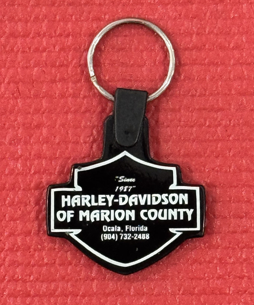 Vintage HARLEY DAVIDSON Motorcycles Keychain Marion County Ocala Fl