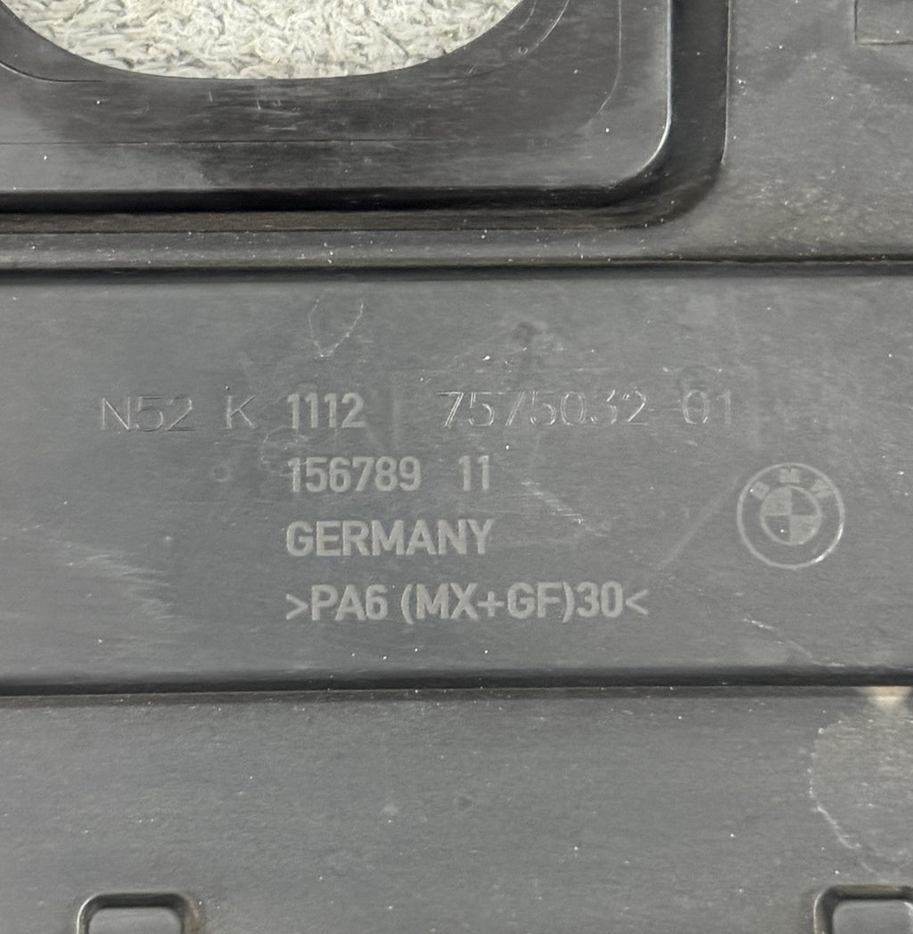 2007-13 BMW 328i 528i 530i E90 E92 E60 E61 N52 Engine Cover Shield OEM GENUINE
