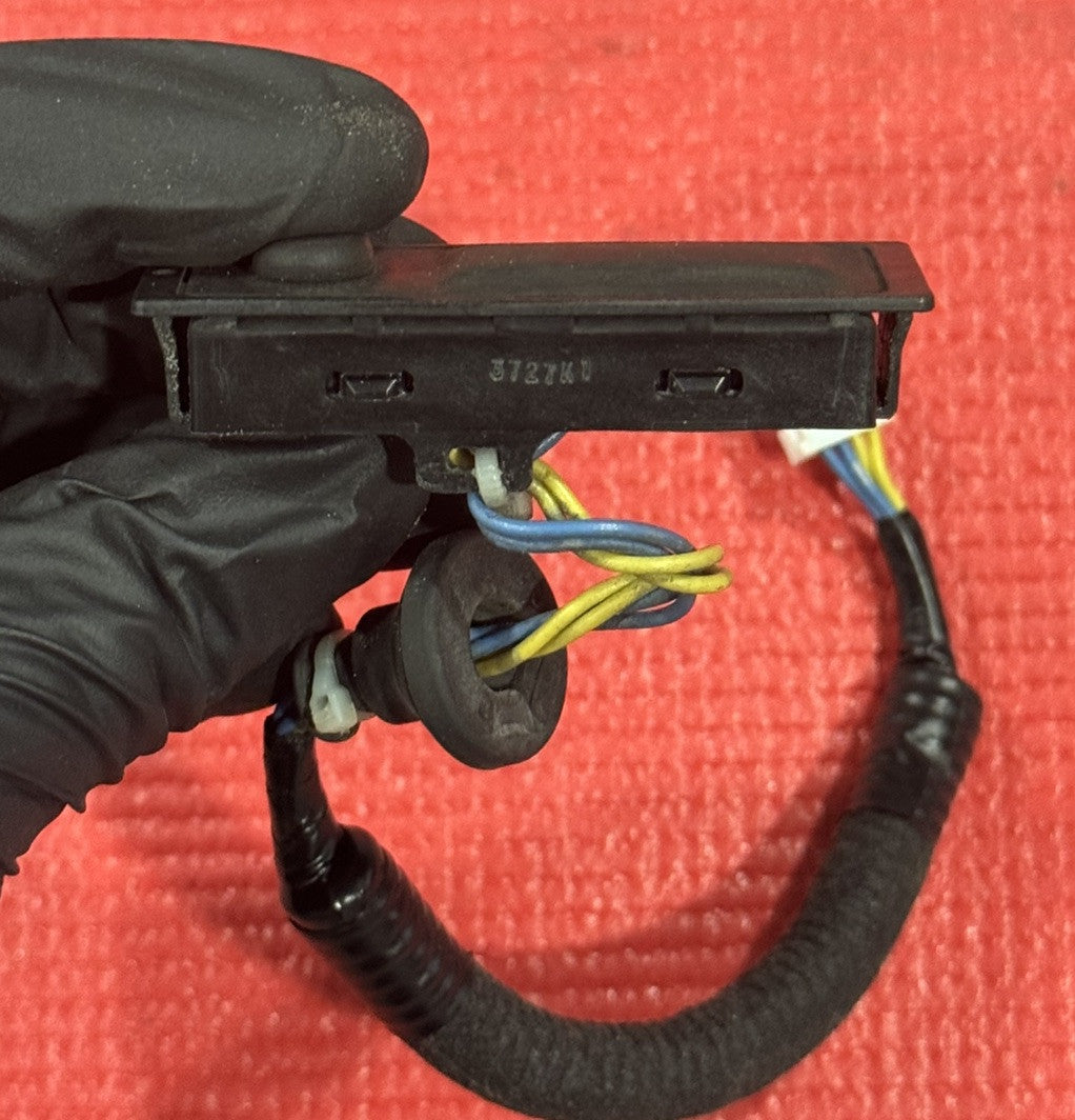 13-20 INFINITI QX60 REAR TRUNK TAILGATE LIFTGATE RELEASE OPEN SWITCH BUTTON OEM