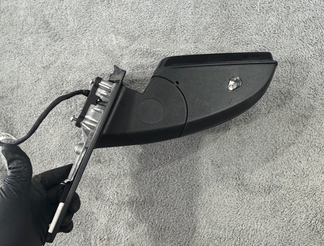 2012-2015 MERCEDES C250 C350 C204 COUPE RIGHT PASSENGER SIDE MIRROR BLACK OEM