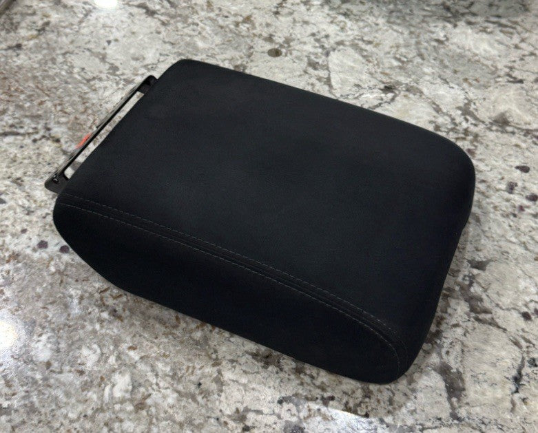 2013-2019 Nissan Pathfinder Black Center Console Armrest Assembly Cloth OEM